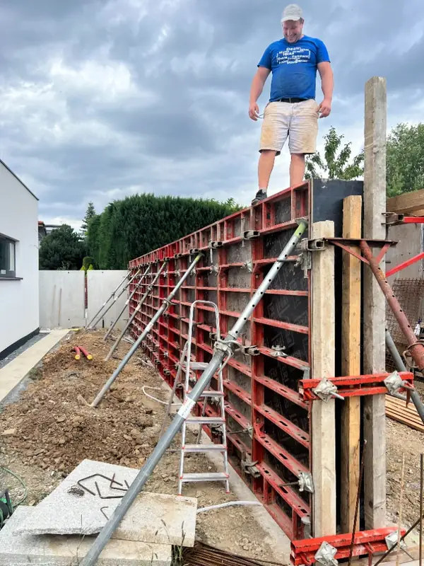 Architectural concrete fence, Šeberov – 6