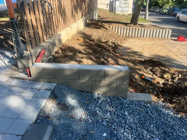 School entrance revitalization — Nový PORG – 17