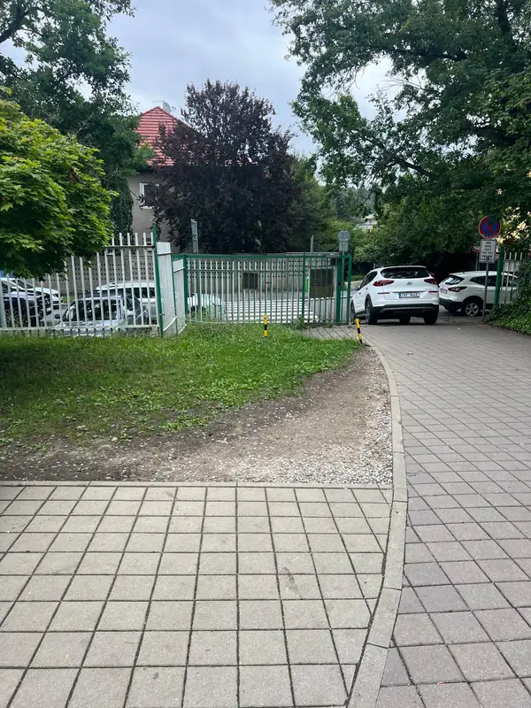 School entrance revitalization — Nový PORG – 38